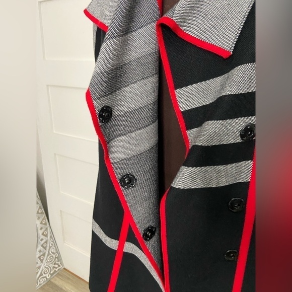 ALISON Sheri Button Cardigan Black, Gray, Red Size Medium - Picture 10 of 11